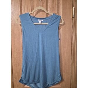Athleta Essential V Neck Sleeveless Tank Workout Shirt Medium M Blue